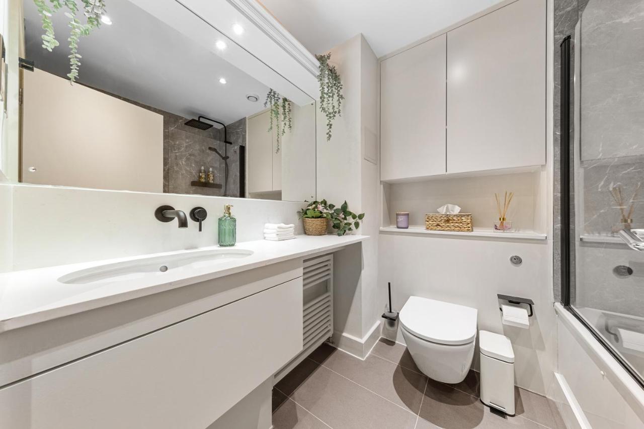 Tranquil 2 Bedroom Close To St. Paul's Cathedral Apartamento Londres