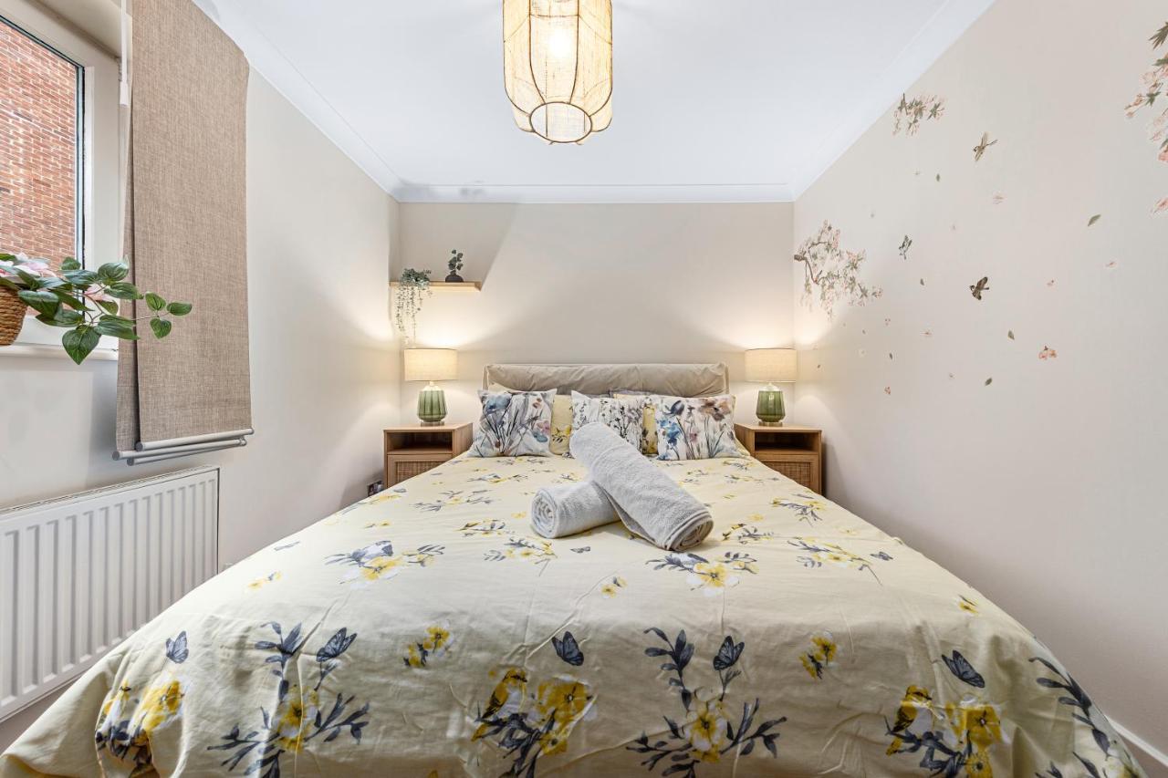 Tranquil 2 Bedroom Close To St. Paul's Cathedral Apartamento Londres