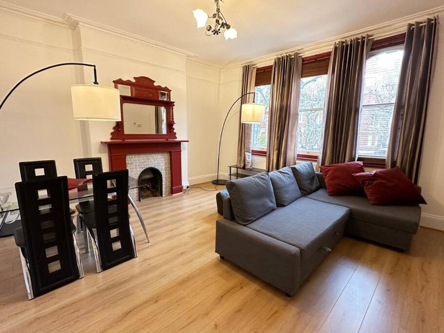 Appartement Flat Espacoso 3min Do Metro *