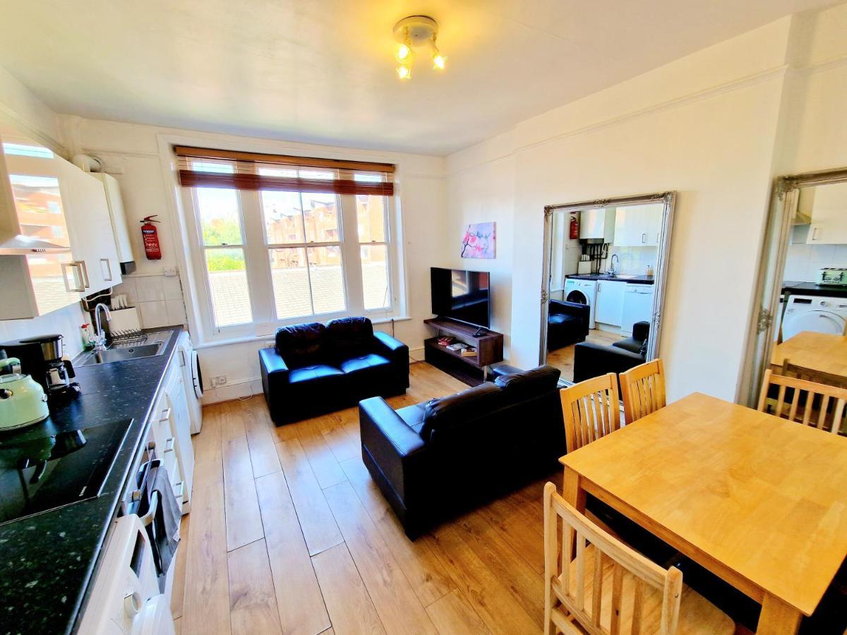 King's Cross & Angel Area, 4 Bedrooms With 7 Beds & Private Rooftop - Walk To St Pancras International *