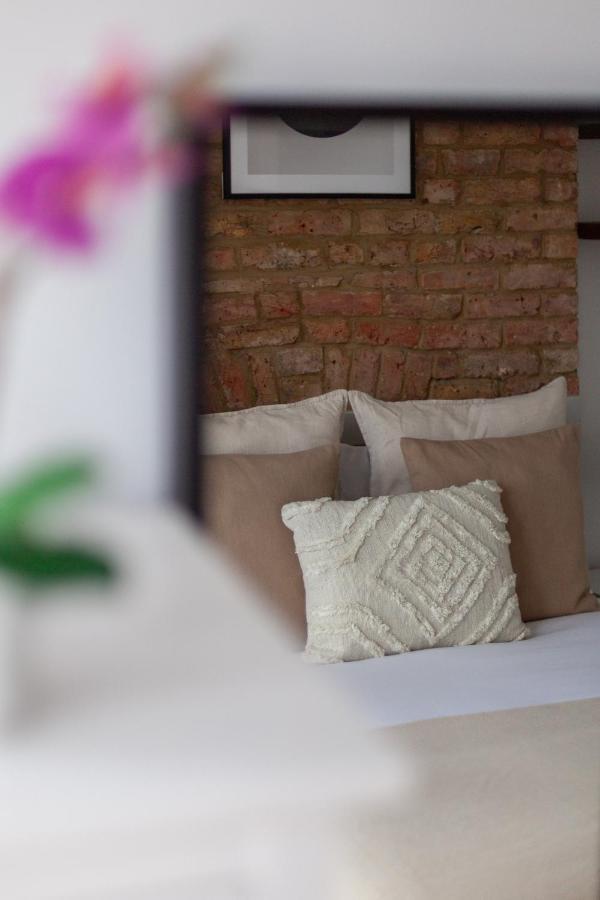 The Brent Park Collection Apartamento *