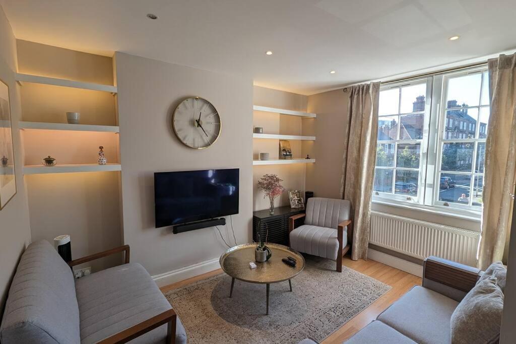 Cosy Flat Steps From Hammersmith Appartement