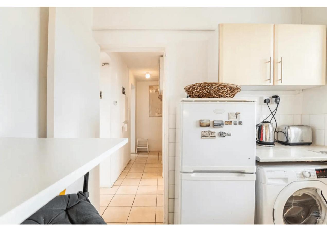 Central Flat-share Guest house *