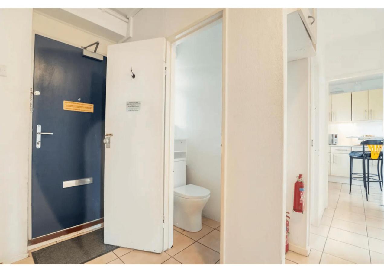 Pensión Central Flat-share