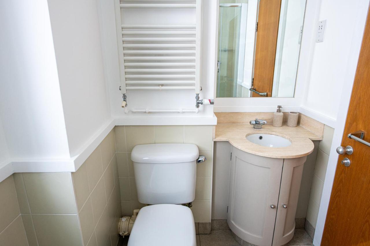 New 3bed With Air Con In Chelsea Appartement