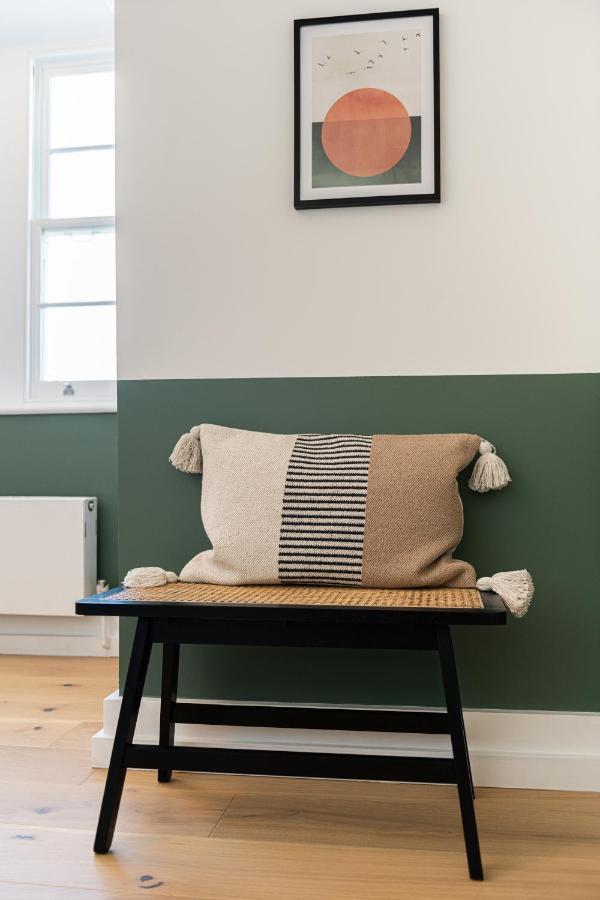 New 3bed With Air Con In Chelsea