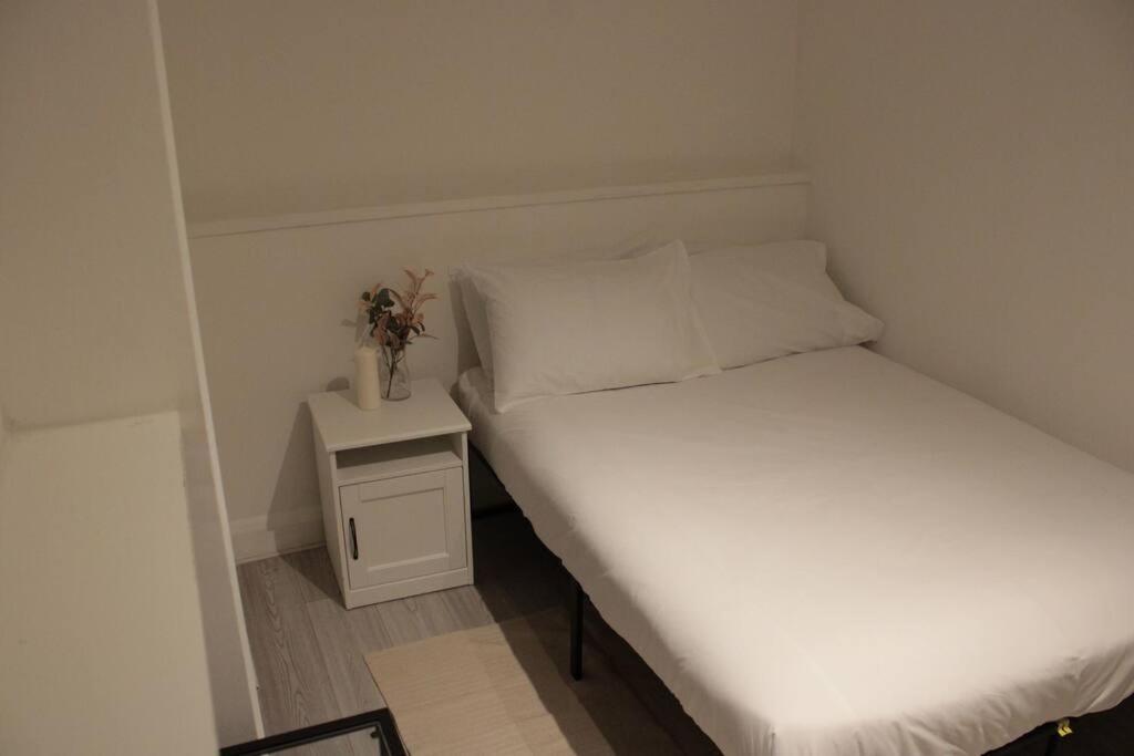 Appartement 2 Bedroom Modern And Stylish Londen