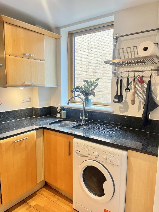Spacious Mews Apartment, Clapham Londres