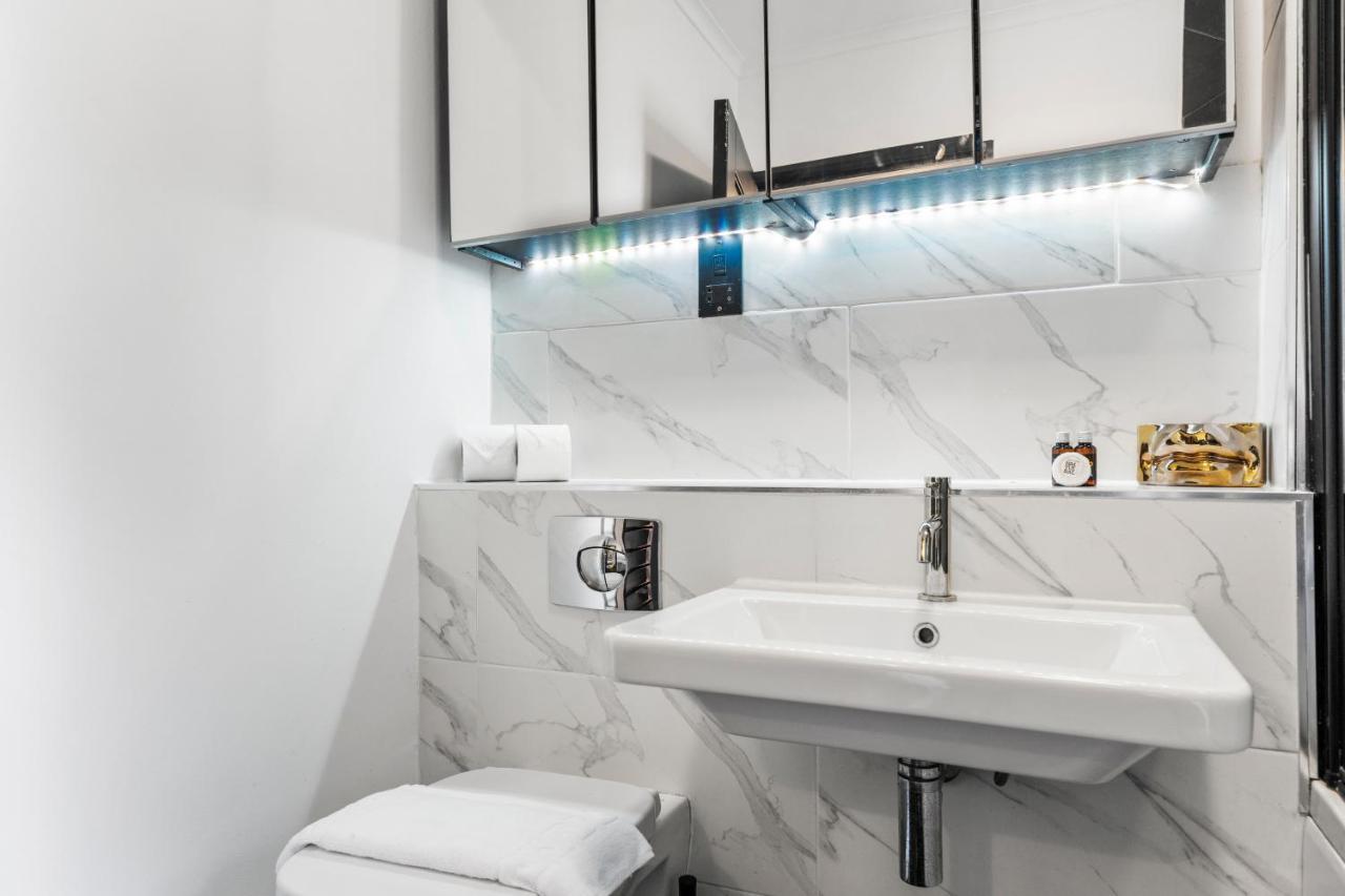 Parea Living - Brixton, Serviced Apartment, Remote Working *