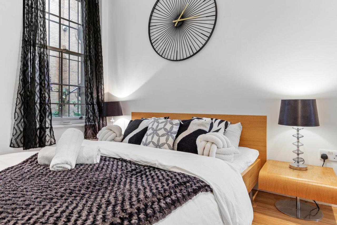 Lavish 3 Bedroom Flat In Mayfair Hy4 Apartment London