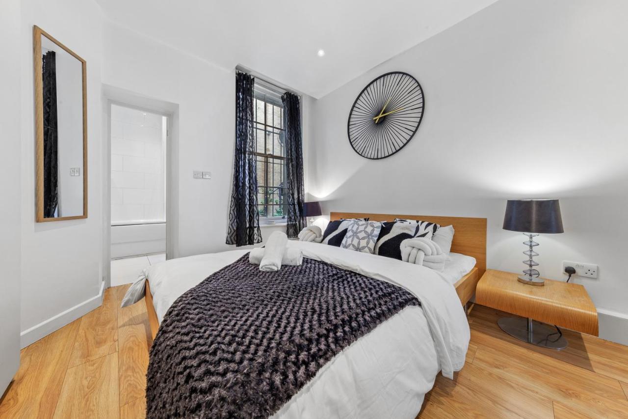Lavish 3 Bedroom Flat In Mayfair Hy4 Apartment *