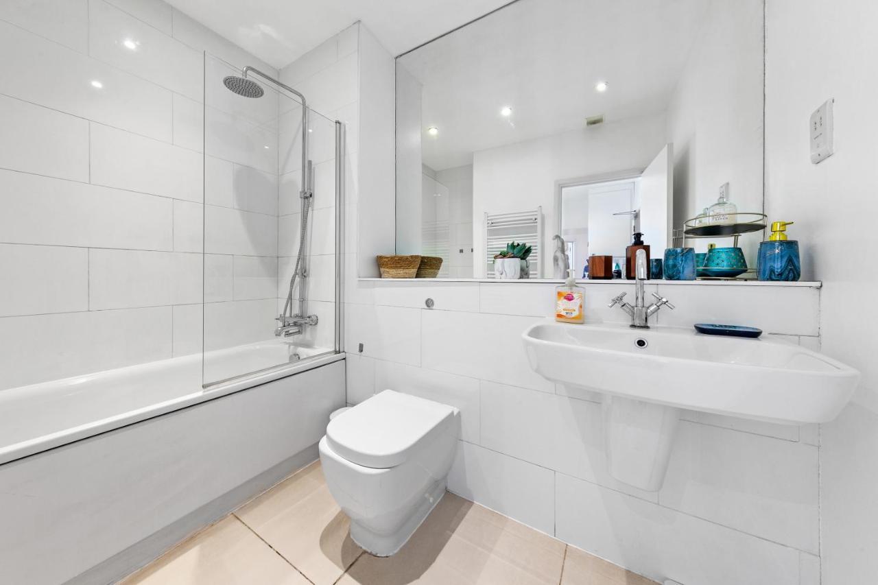 Apartment Lavish 3 Bedroom Flat In Mayfair Hy4 London