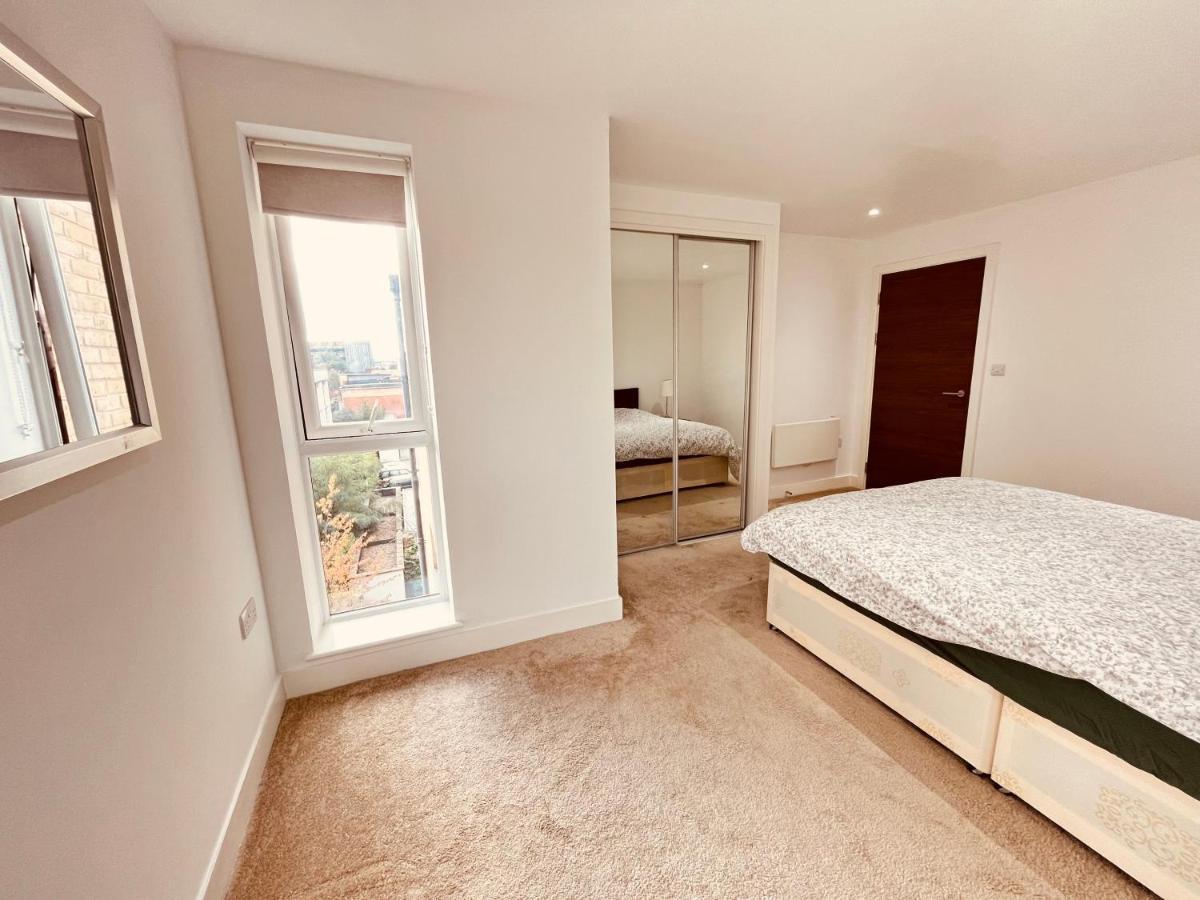 Appartement Morden 1 Bed Flat, Napier House, Bromyard Ave Londres