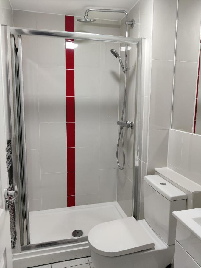 Elegant, Spacious 2bed In Crystal Palace, Londen