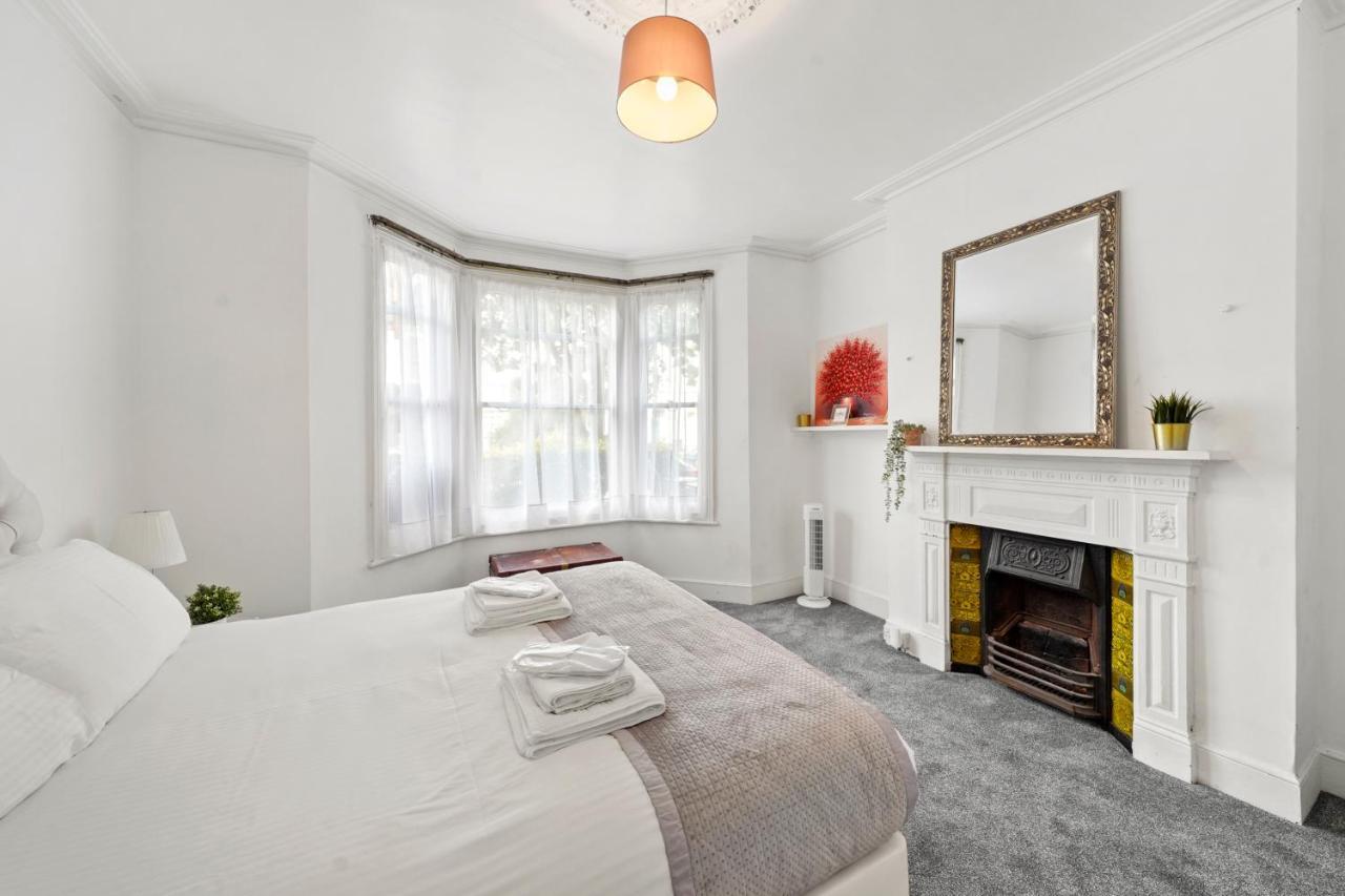 Lovely - 3 Bedroom Garden Flat - Fulham Apartamento *