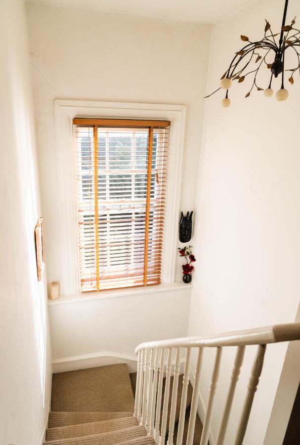 Stylish 2 Bedroom Flat In Camden Town