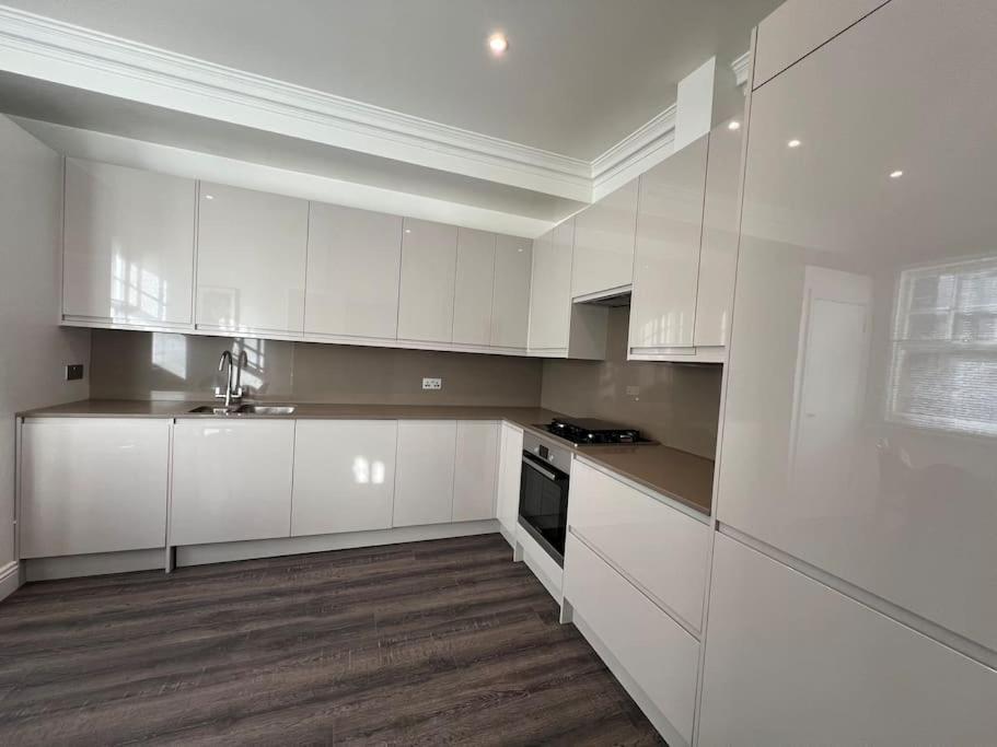 Star Warwick Mansions 3-bed Haven Appartement *