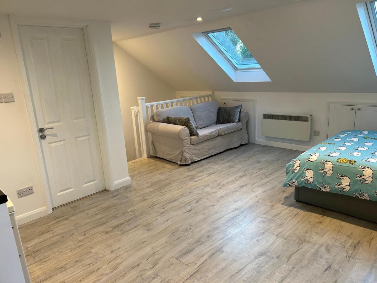 Lovely Self Contained Loft - 33as4 * Londres