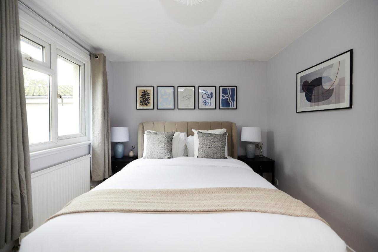 Appartement The Chiswick Escape - Lovely 2bdr House With Garden Londen