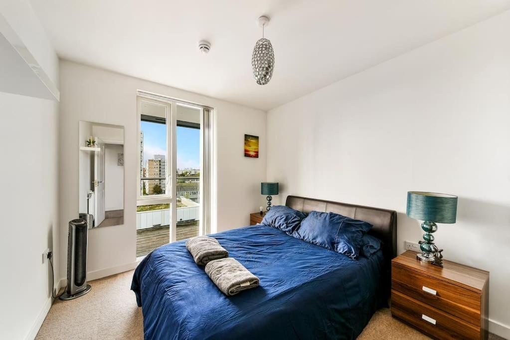 Amazing 2 Bed 2 Bath Flat In Canary Wharf Apartamento Londres