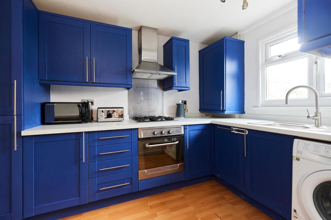 The Chiswick Escape - Lovely 2bdr House With Garden * Londen