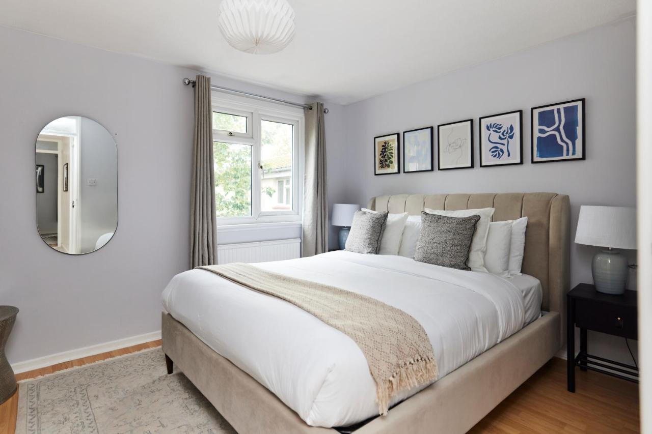 The Chiswick Escape - Lovely 2bdr House With Garden Appartement Londen