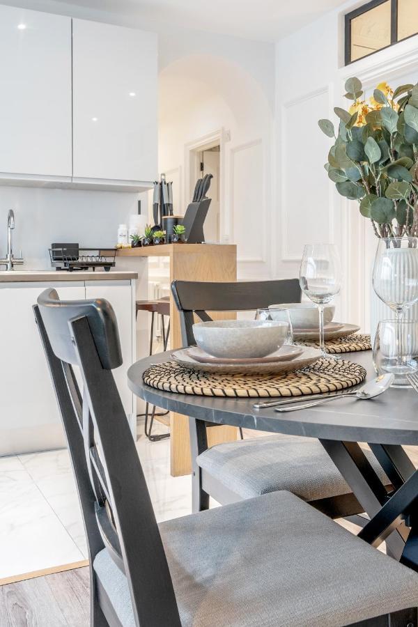 Hyde Park 2bedrooms 1bath *