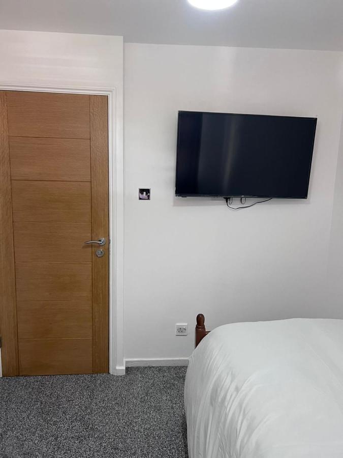 7 Venus Road 1