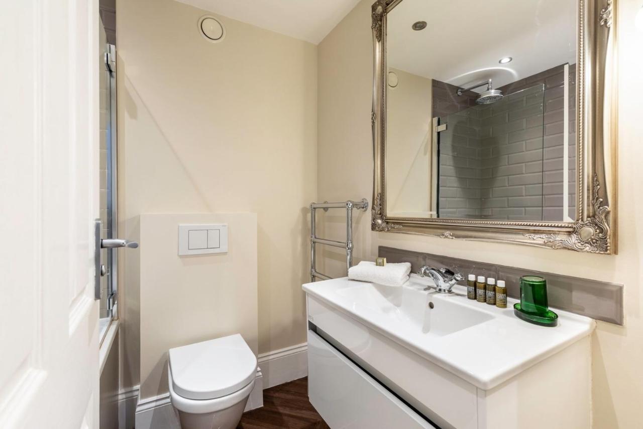 2-br For 6 In Covent Garden With Ac Appartement *