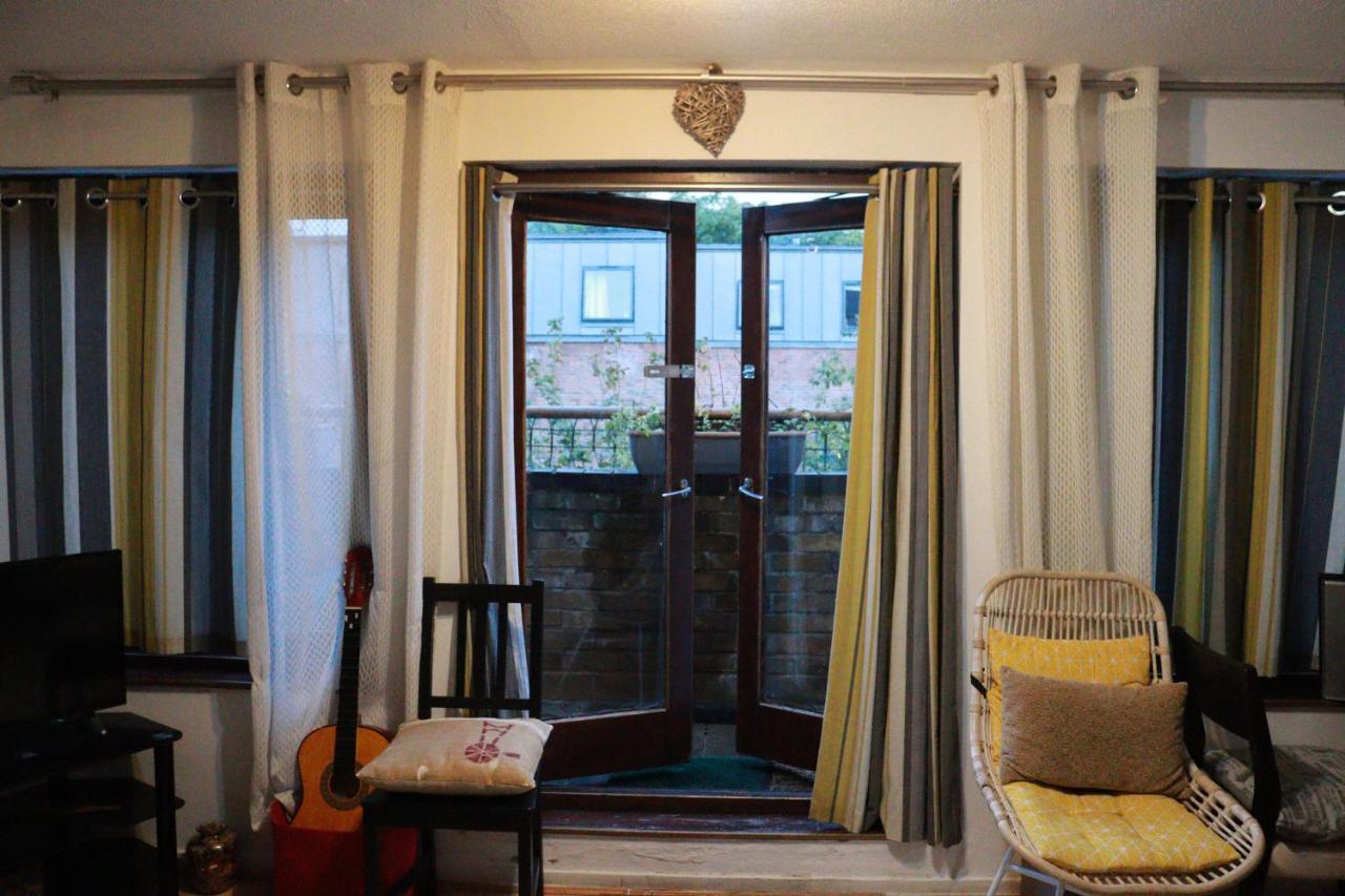 Casa de férias Comfortable 2-bed House In Zone 2 Londres