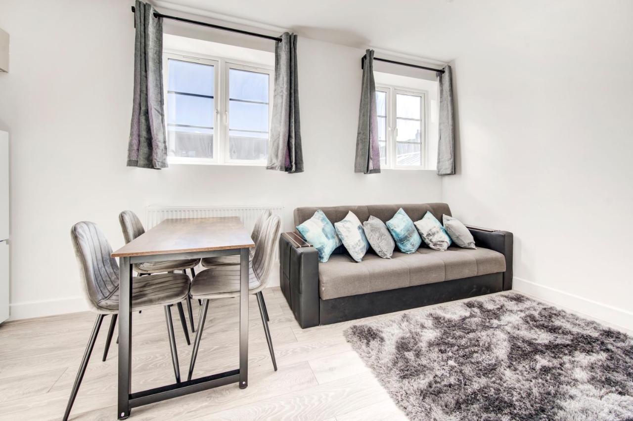 2 Bedroom With Large And Wi-fi