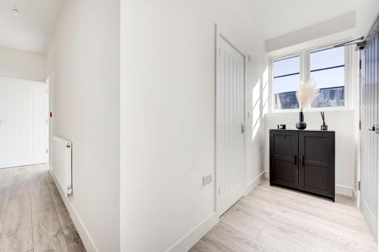 2 Bedroom With Large And Wi-fi Apartment *