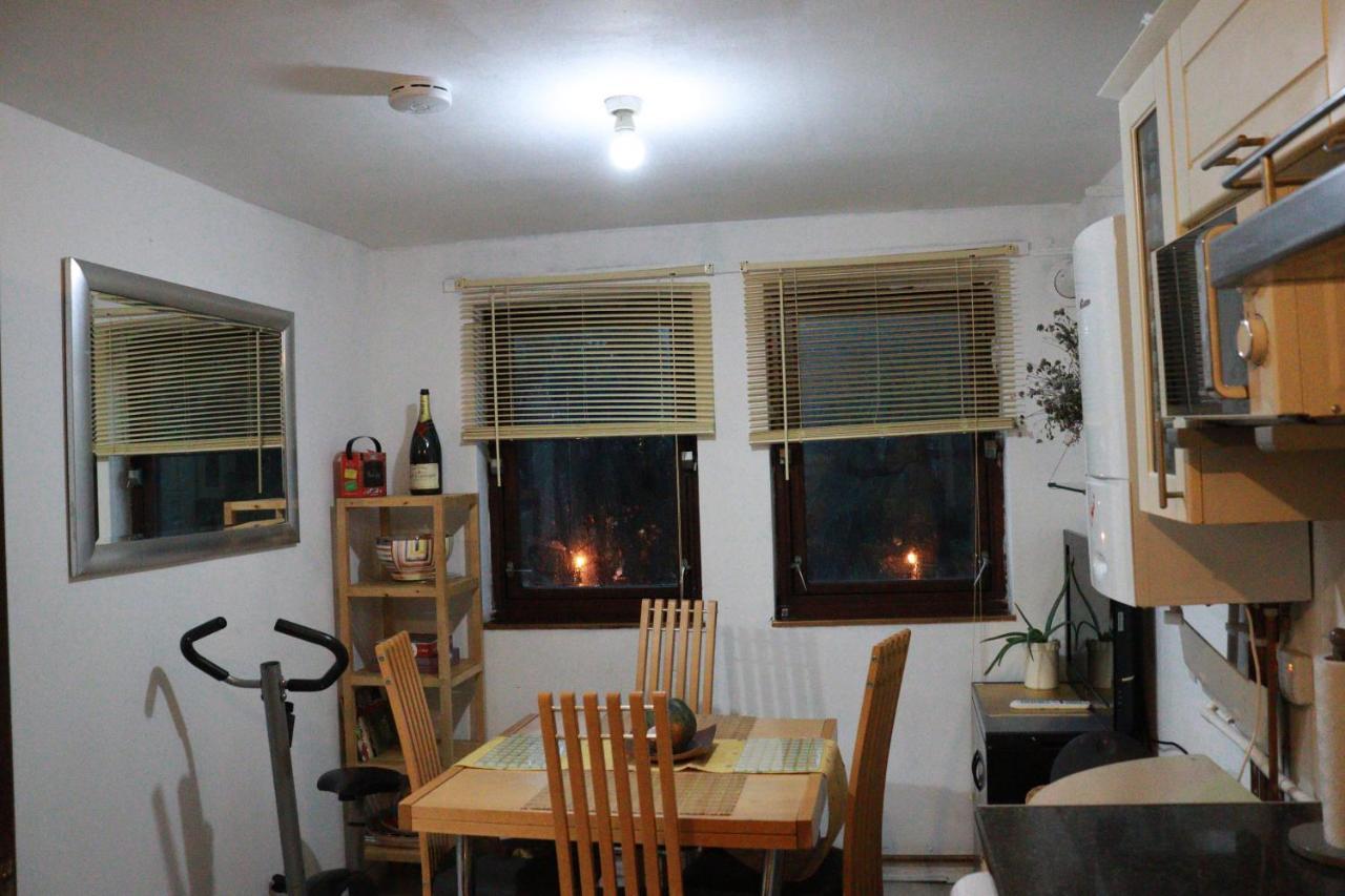 Comfortable 2-bed House In Zone 2
