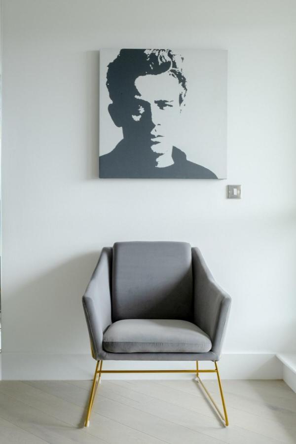 Apartamento 2bd Flat W River View Balcony - Vauxhall!