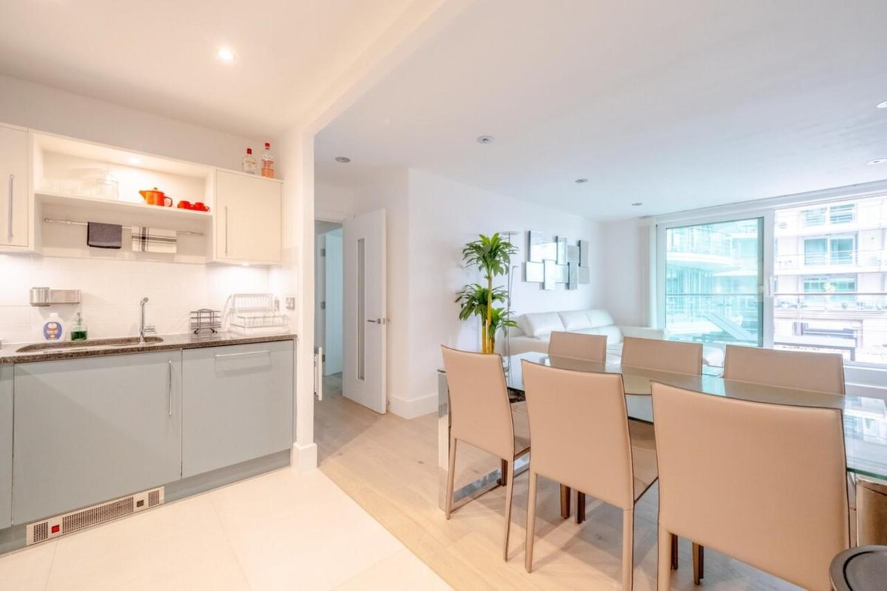 2bd Flat W River View Balcony - Vauxhall! Appartement Londres