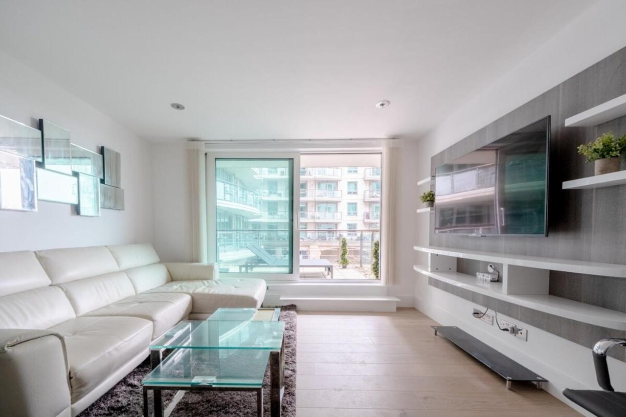 2bd Flat W River View Balcony - Vauxhall! Londres