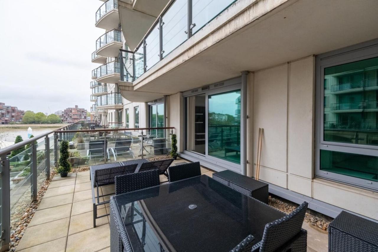 2bd Flat W River View Balcony - Vauxhall! * Londres