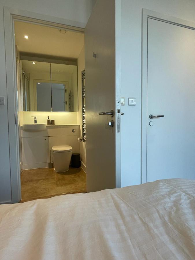Luxury En-suite Olympic Village In Shared