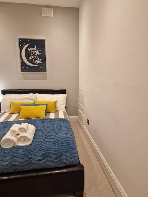 Quintessentially 'london' Flat * Londres