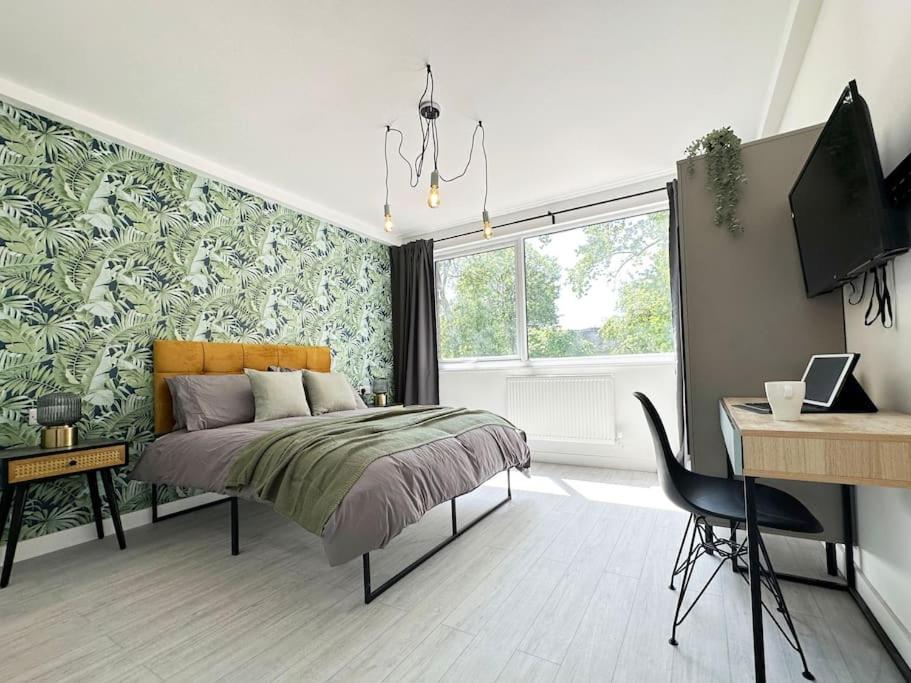 Hébergement de vacances Chic 5-br, Ensuites With Tvs *