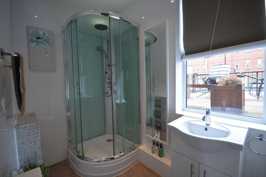 Appartement Cheerful 2 Bed With Terrace In Camden *