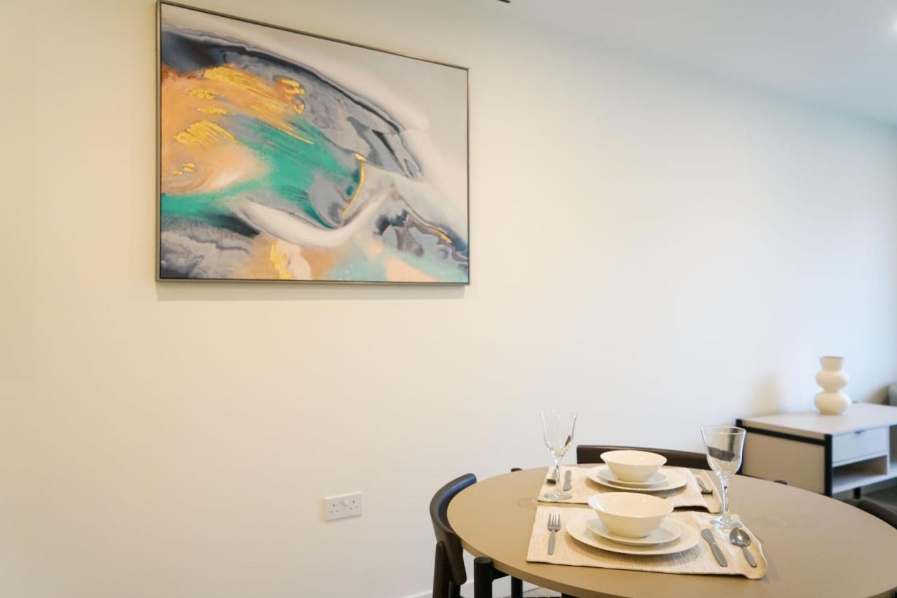 One And Two Bedroom At Coppermaker Square In Lively Stratford * Londres
