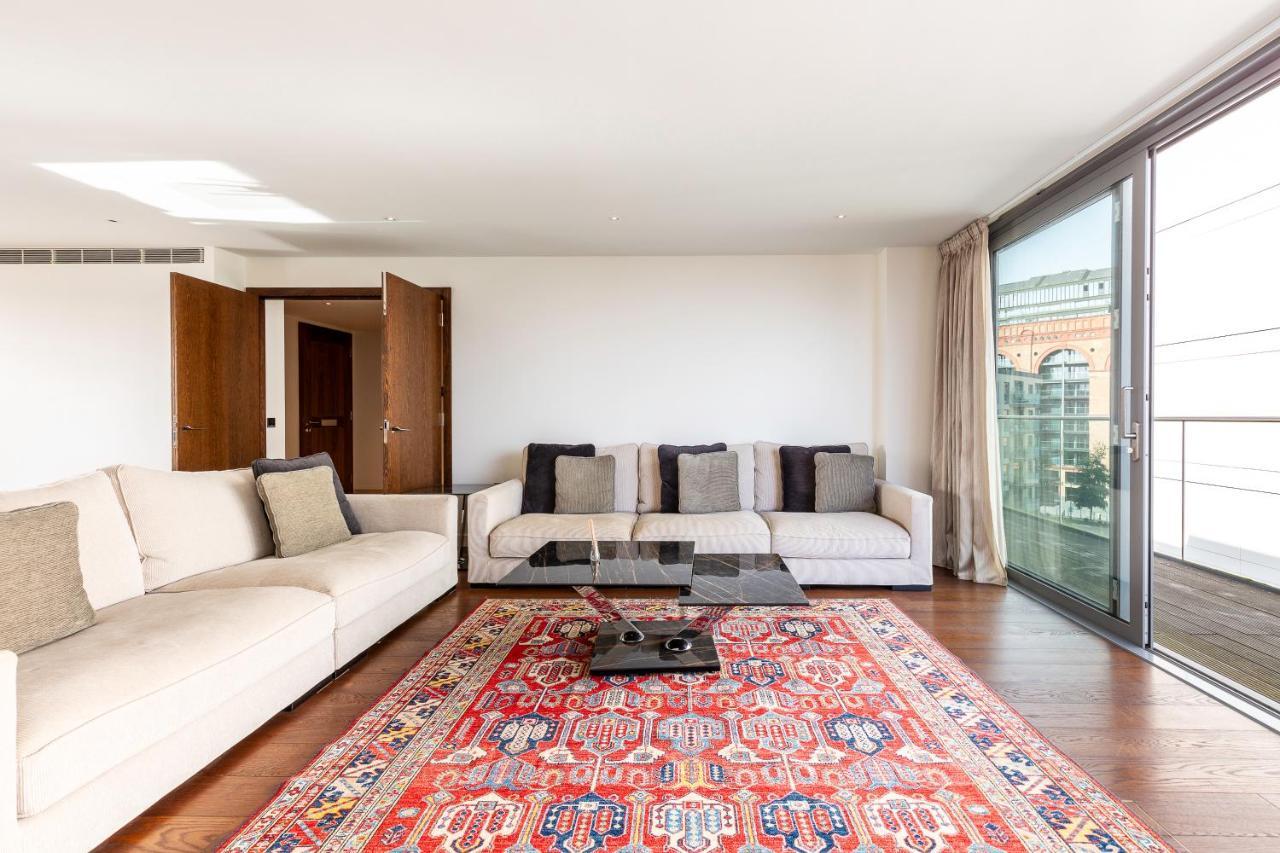 Beautiful 4 Bed Abode Near Imperial Wharf Appartement *