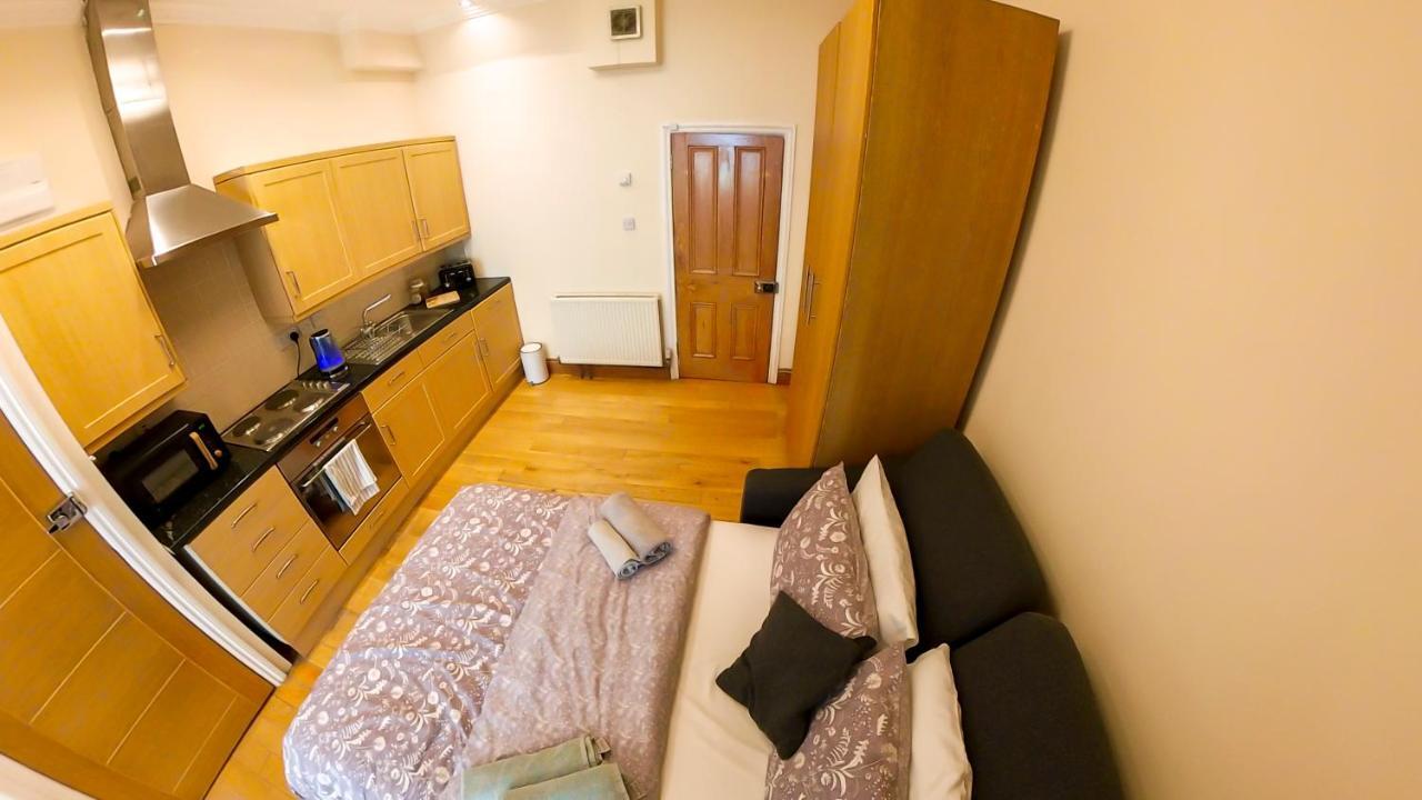 Lovely&bright Flat Close To Appartement *