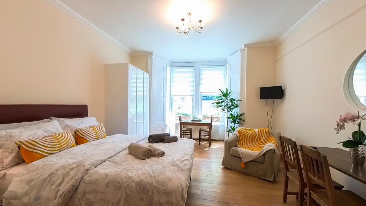Lovely&bright Flat Close To * Londres