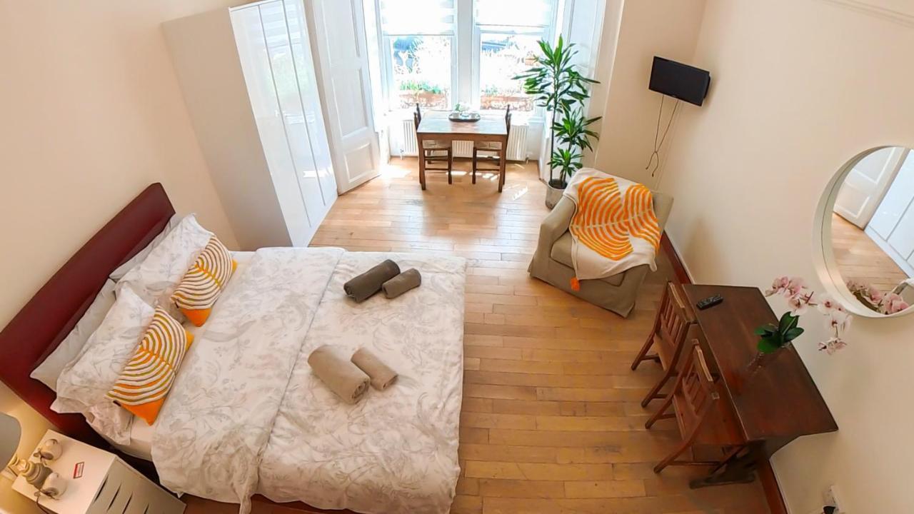 Lovely&bright Flat Close To Londres