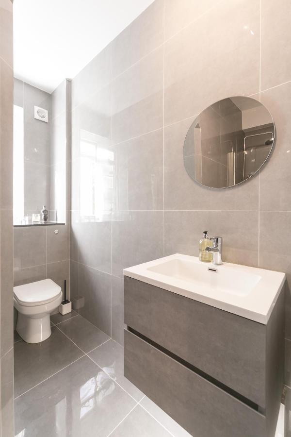 Apartamento Beautifully Presented Centrally Located Londres