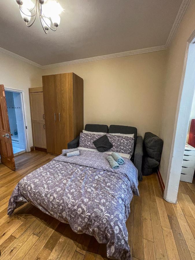 Lovely&bright Flat Close To Apartamento