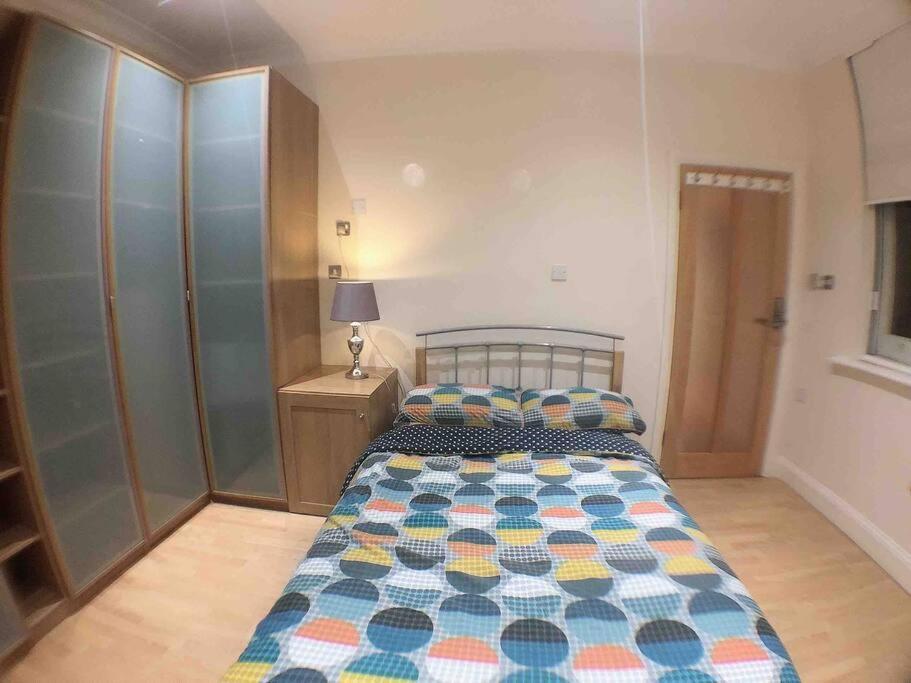 Apartment For Family Upto 5 *