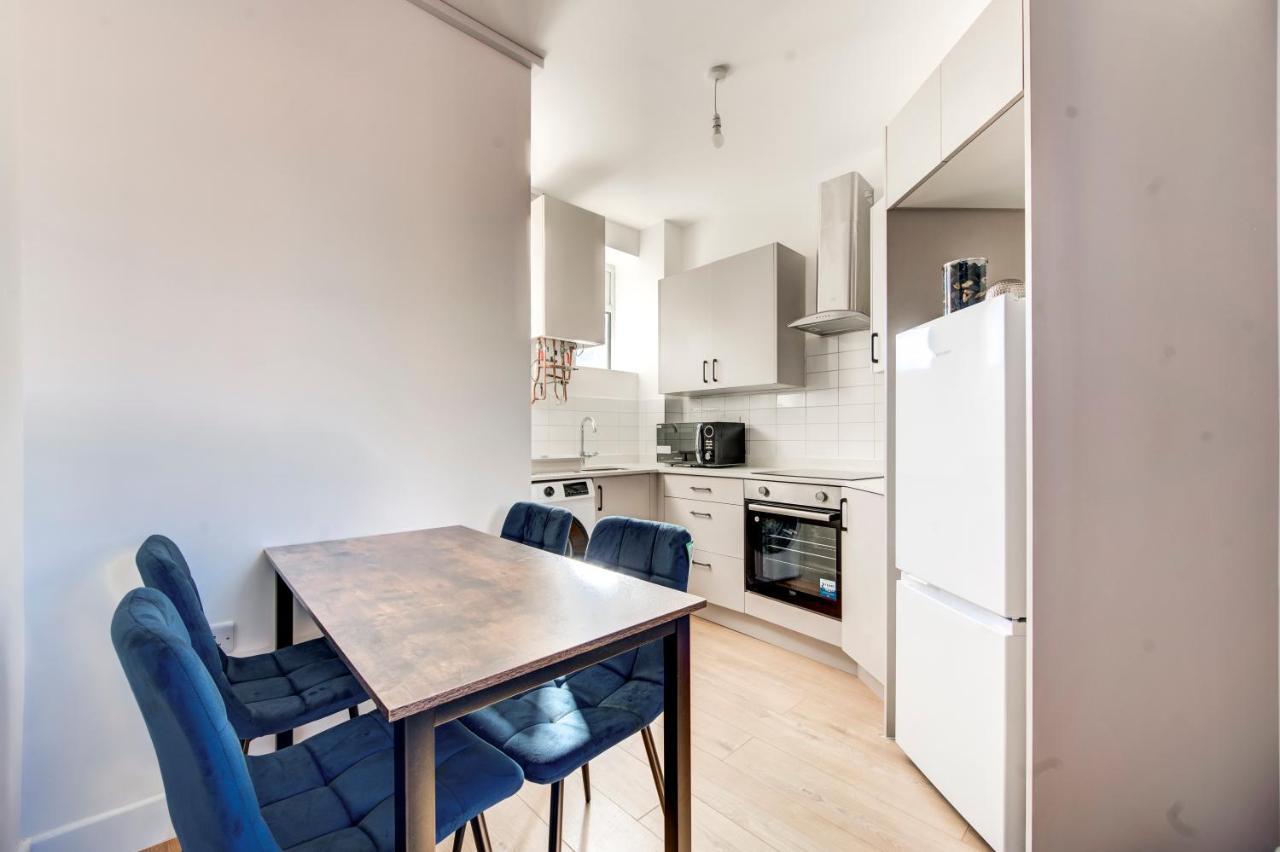 Apartamento 2 Bedroom In Brixton With Wi-fi *